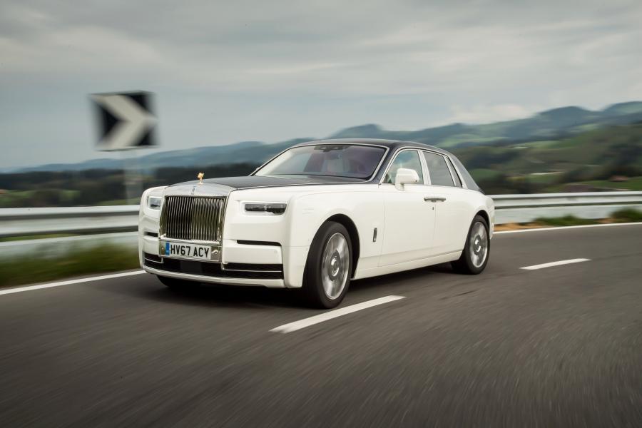 Rolls-Royce Phantom 2017 года  (WW) (фото 52 из 75)